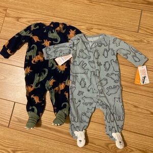 2 Carters Dinasour and Bear Print Fleece Footies